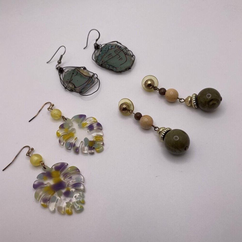 Lot Of 3 Costume Earrings Pierced Dangle Drop  / Bead